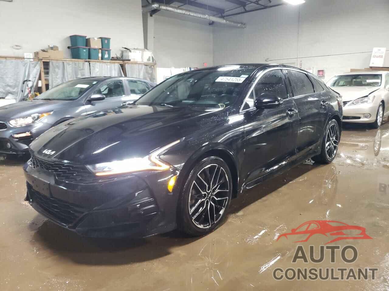 KIA K5 2022 - 5XXG44J86NG153745