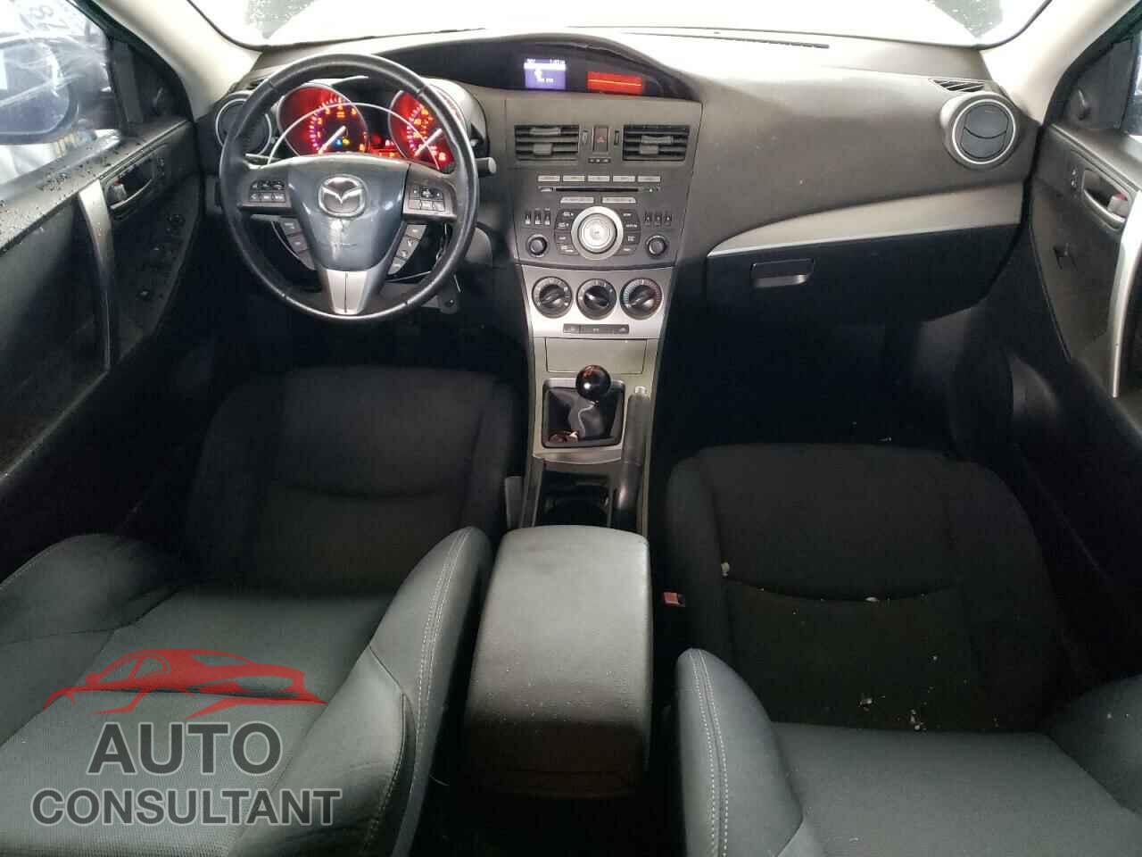 MAZDA MAZDA3 2011 - JM1BL1U55B1477287