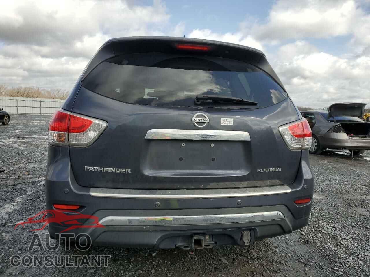 NISSAN PATHFINDER 2013 - 5N1AR2MN4DC647108