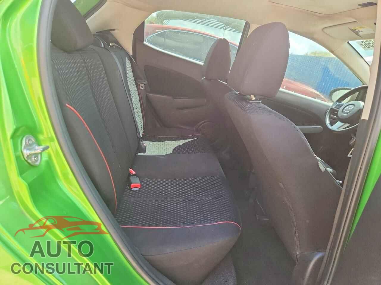 MAZDA 2 2012 - JM1DE1LYXC0137462