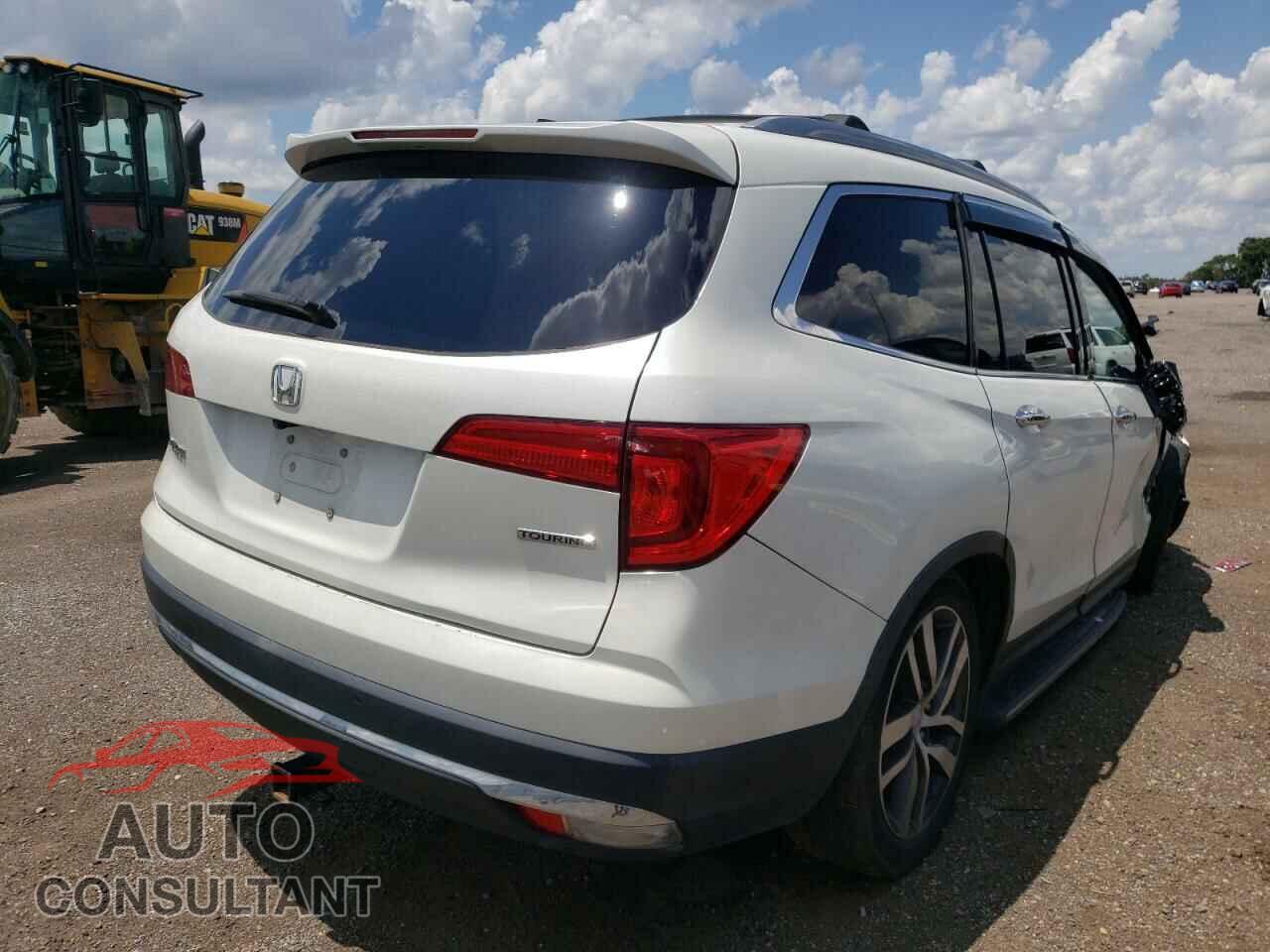 HONDA PILOT 2017 - 5FNYF5H96HB032661