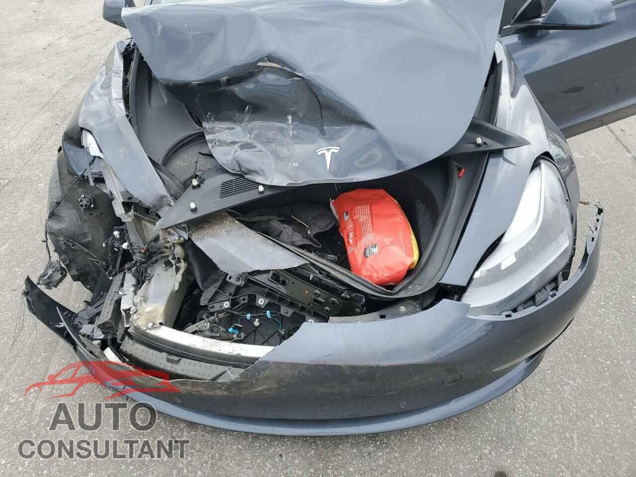 TESLA MODEL 3 2021 - 5YJ3E1EAXMF096779