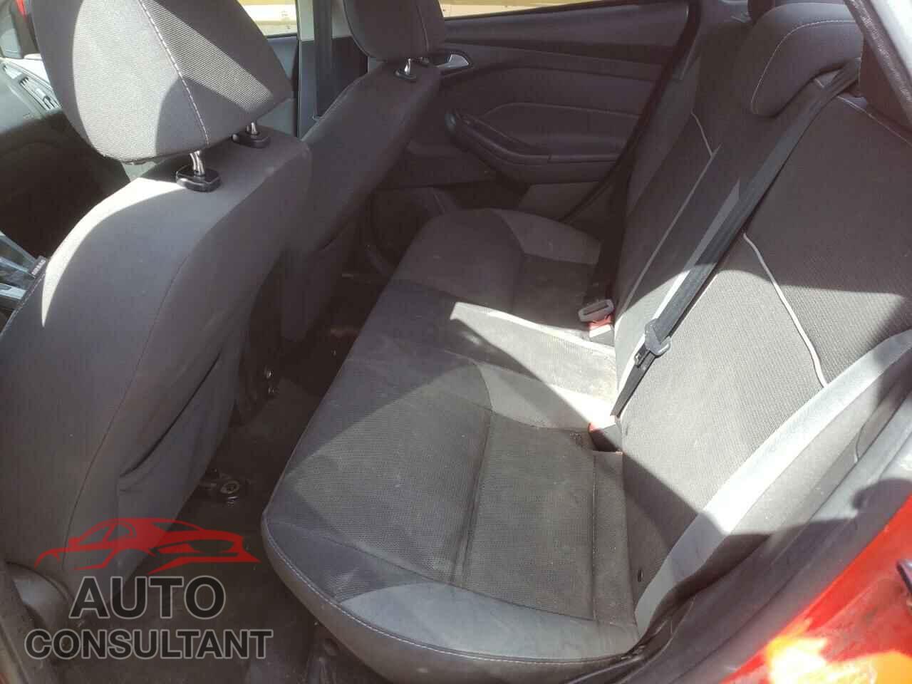 FORD FOCUS 2013 - 1FADP3F27DL279433