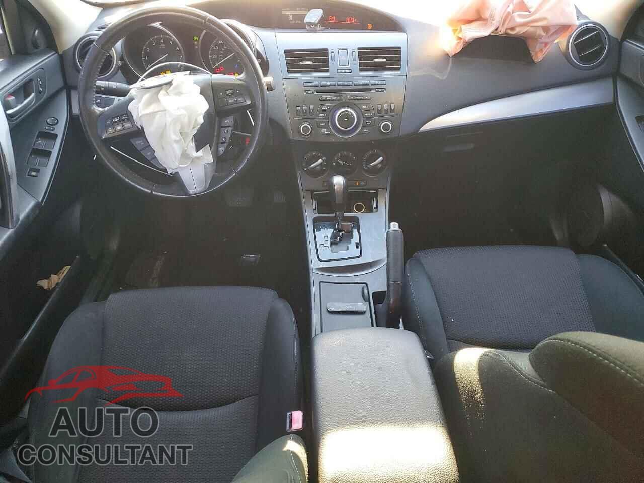 MAZDA MAZDA3 2012 - JM1BL1L59C1505840