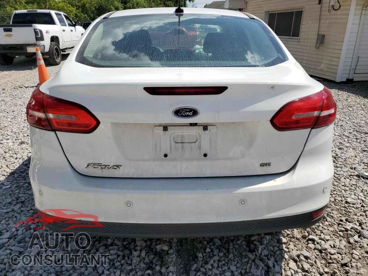 FORD FOCUS 2016 - 1FADP3F26GL236111