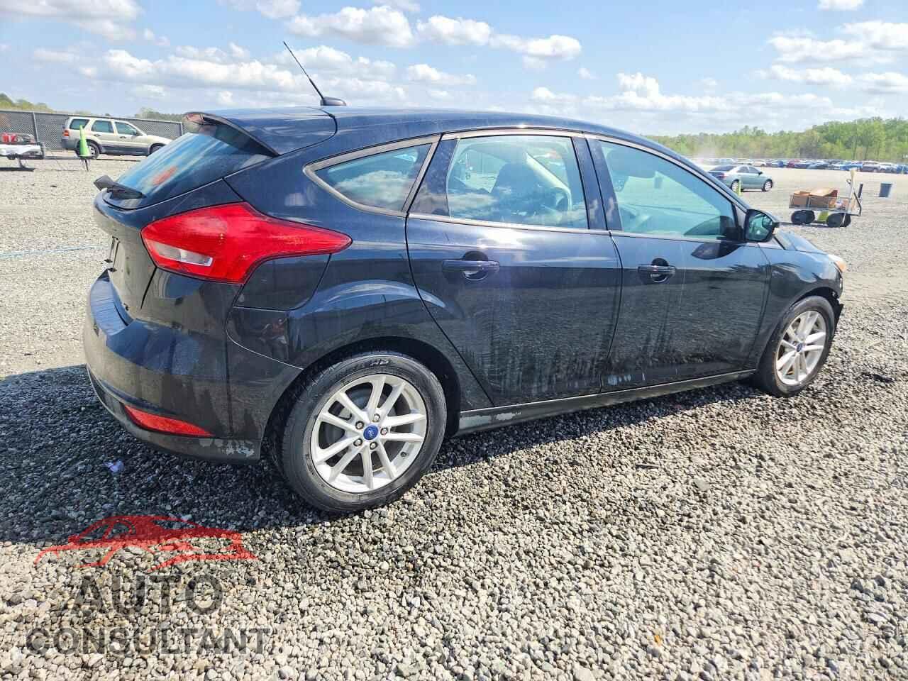 FORD FOCUS 2017 - 1FADP3K23HL215157