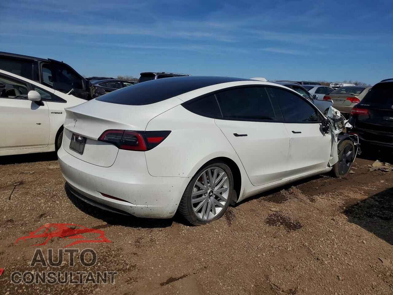 TESLA MODEL 3 2023 - 5YJ3E1EA8PF625859