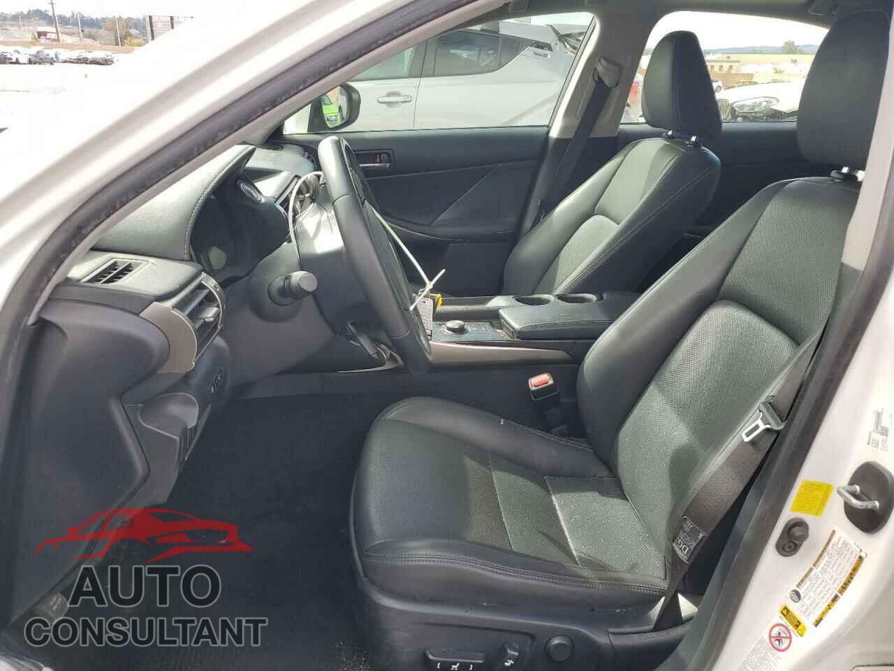 LEXUS IS 2015 - JTHBF1D24F5048720