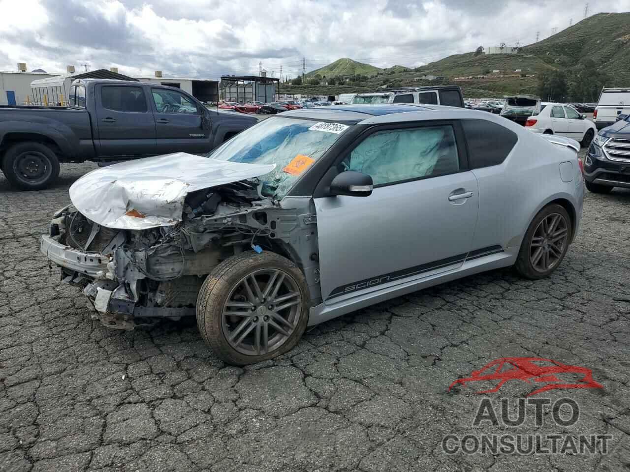 TOYOTA SCION 2012 - JTKJF5C72C3028841