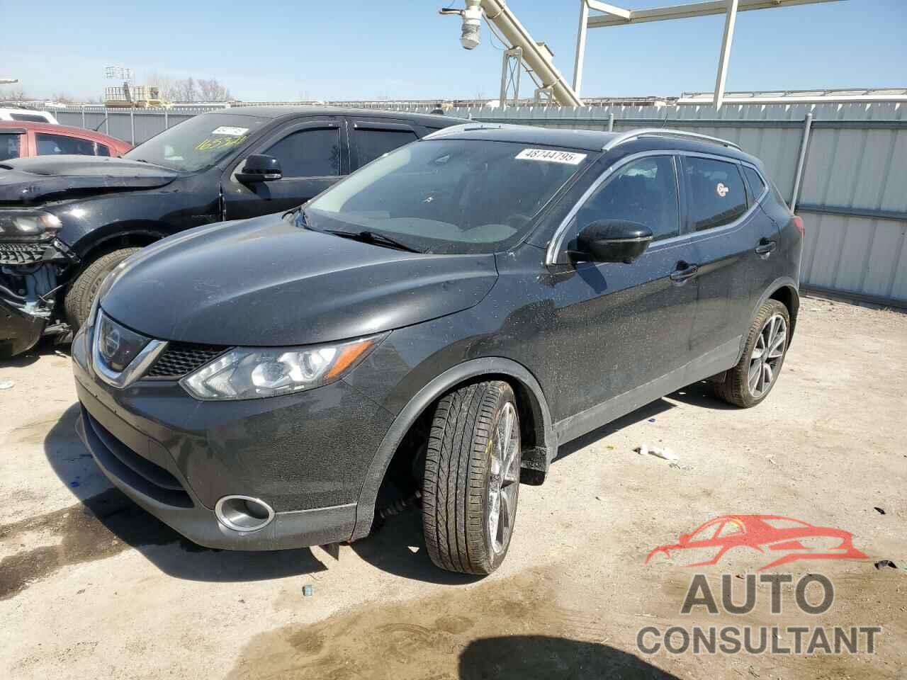 NISSAN ROGUE 2017 - JN1BJ1CR3HW133658