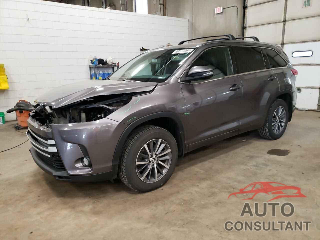 TOYOTA HIGHLANDER 2018 - 5TDJZRFH6JS897285