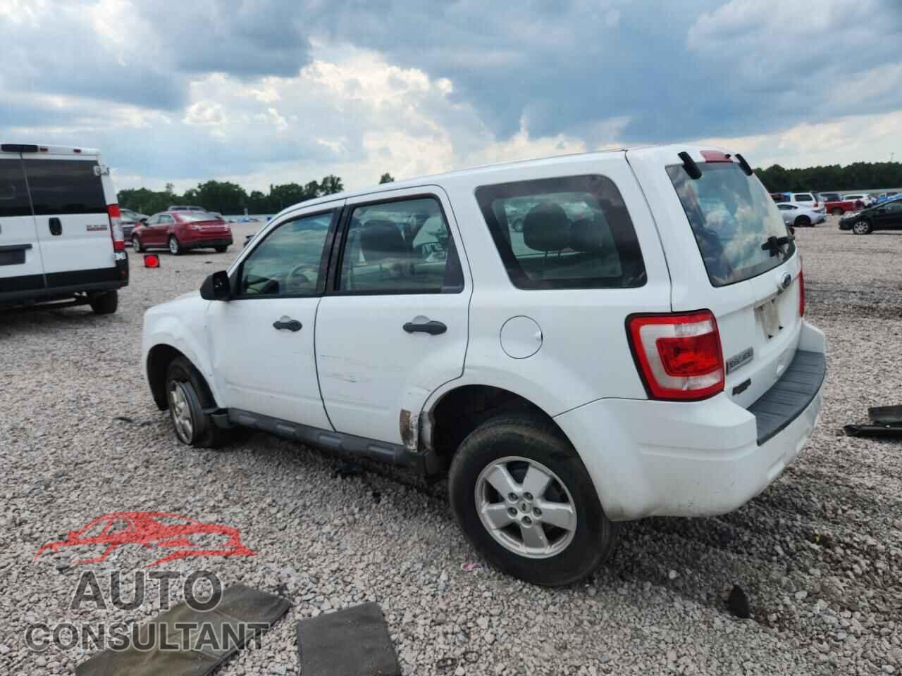 FORD ESCAPE 2011 - 1FMCU9C76BKA38964