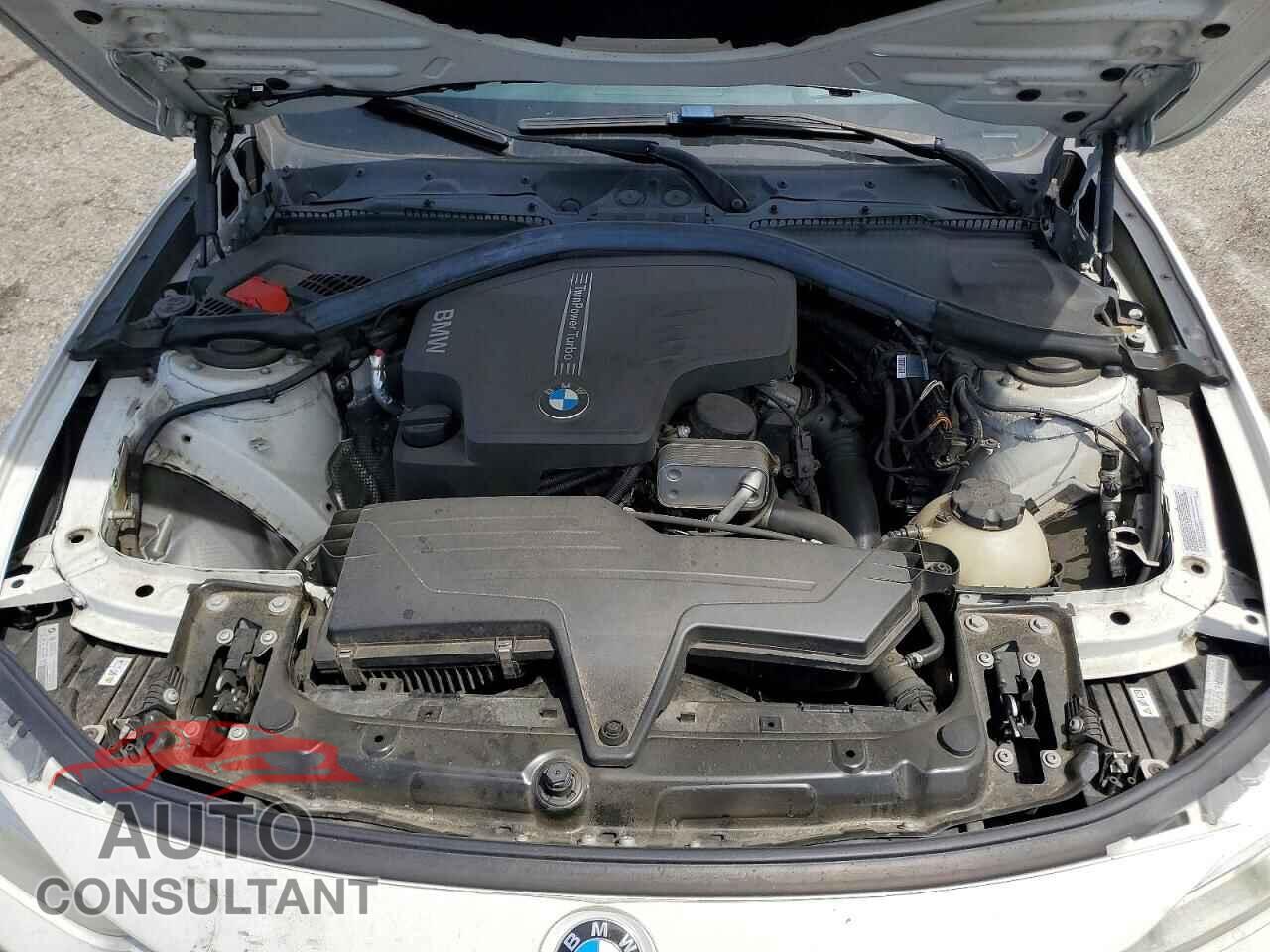 BMW 3 SERIES 2013 - WBA3A5C54DF357390
