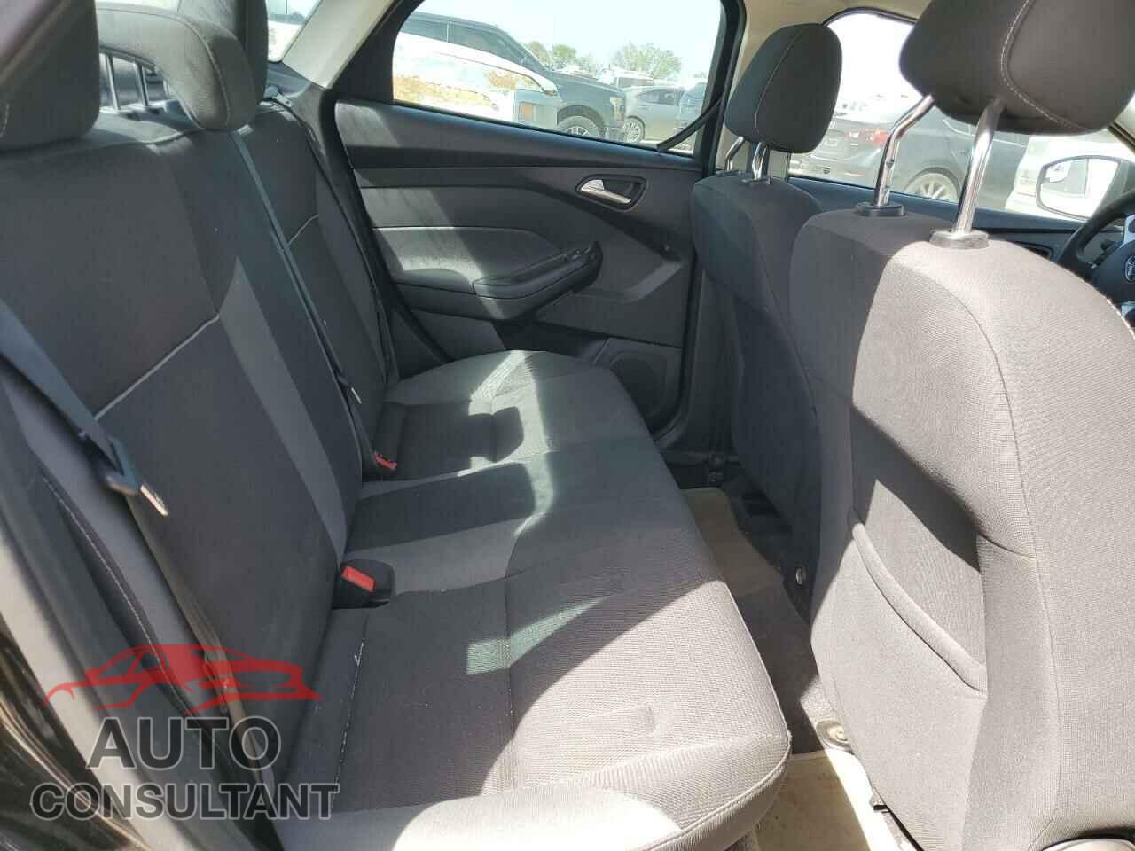 FORD FOCUS 2012 - 1FAHP3F28CL153968