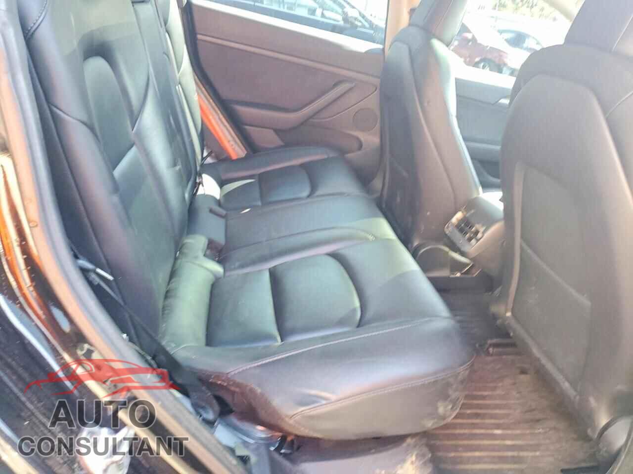 TESLA MODEL 3 2023 - 5YJ3E1EB0PF392195