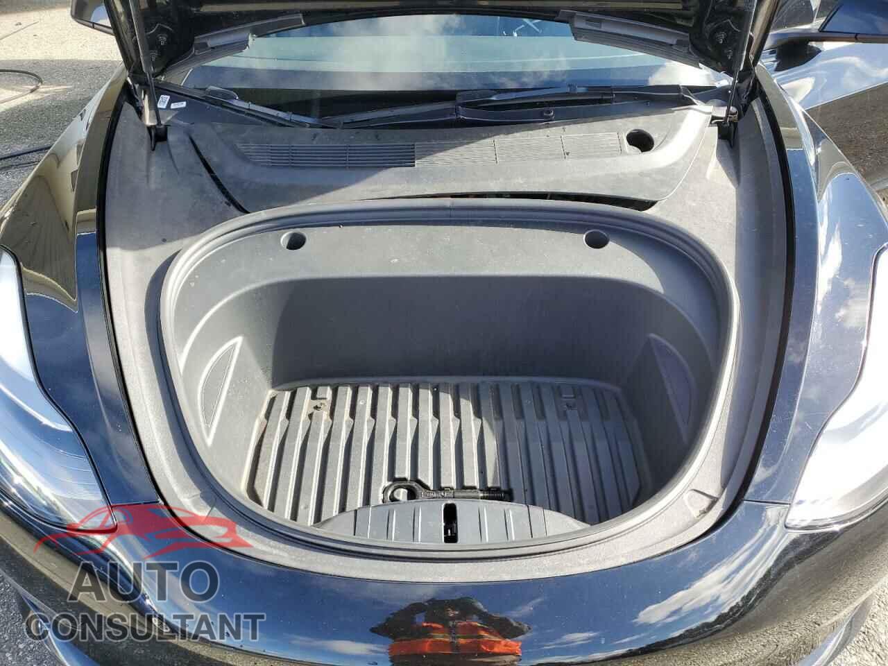 TESLA MODEL 3 2022 - 5YJ3E1EA6NF371694