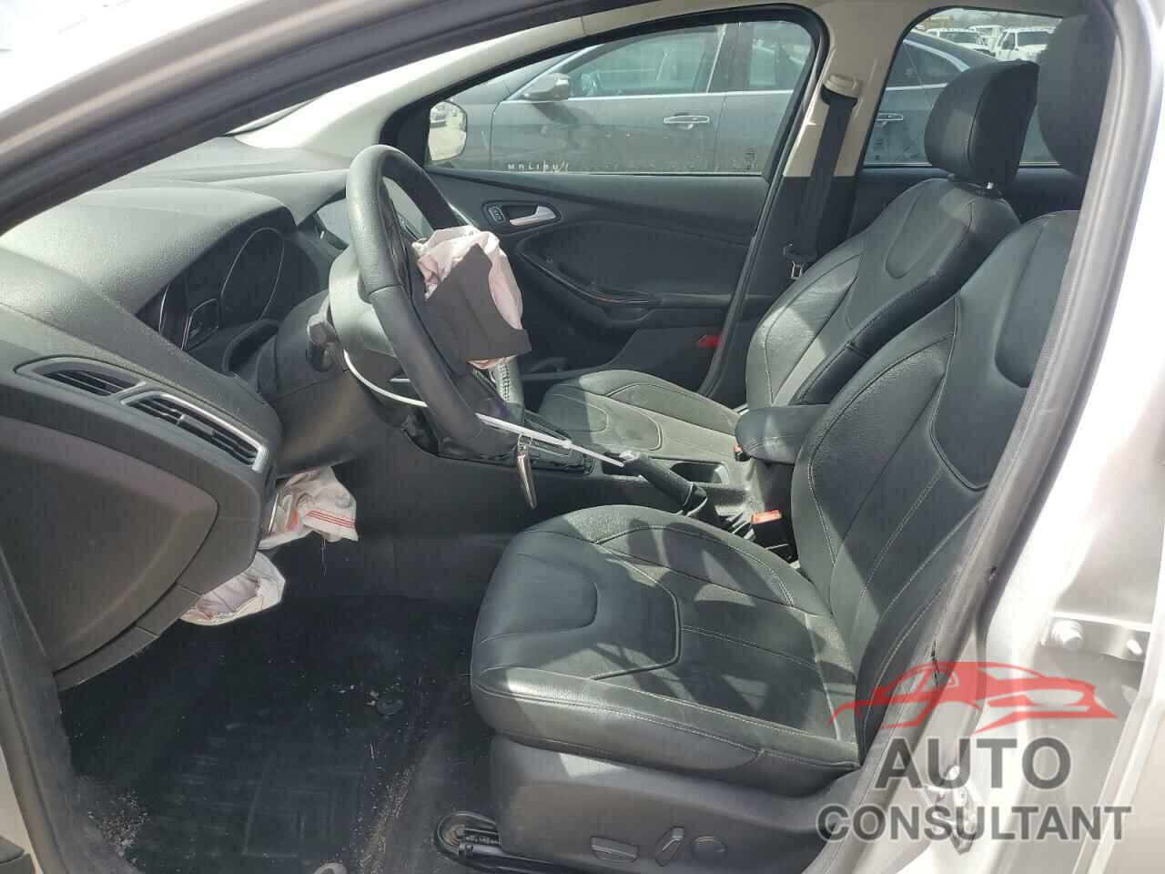 FORD FOCUS 2017 - 1FADP3J23HL347739