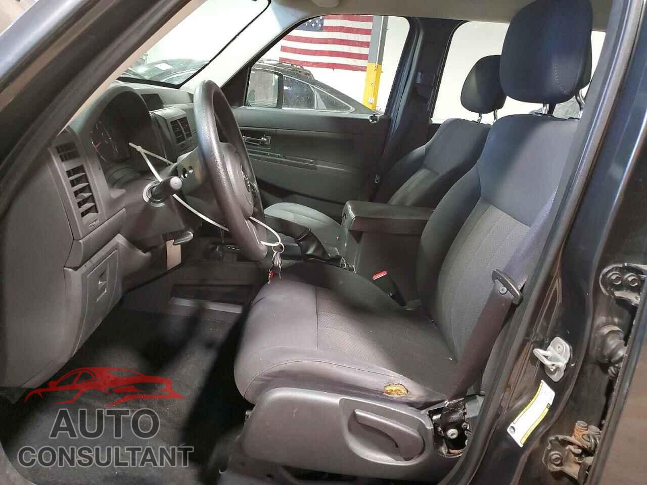 JEEP LIBERTY 2011 - 1J4PN2GK2BW511674