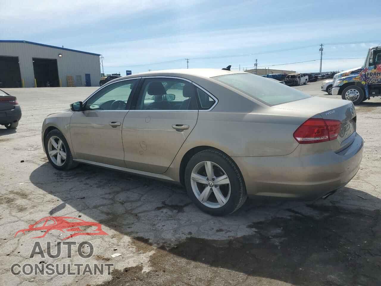 VOLKSWAGEN PASSAT 2015 - 1VWBS7A30FC007927