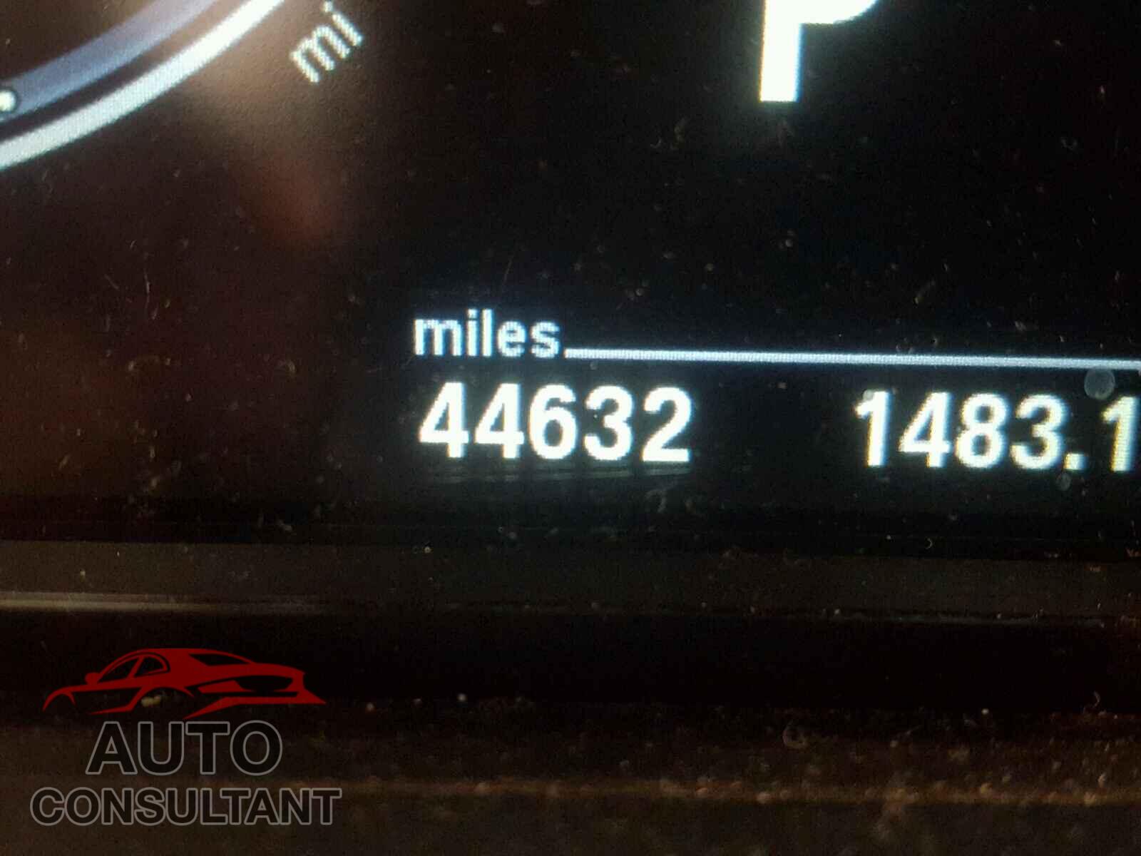 BMW M5 2015 - WBSFV9C59FD595125