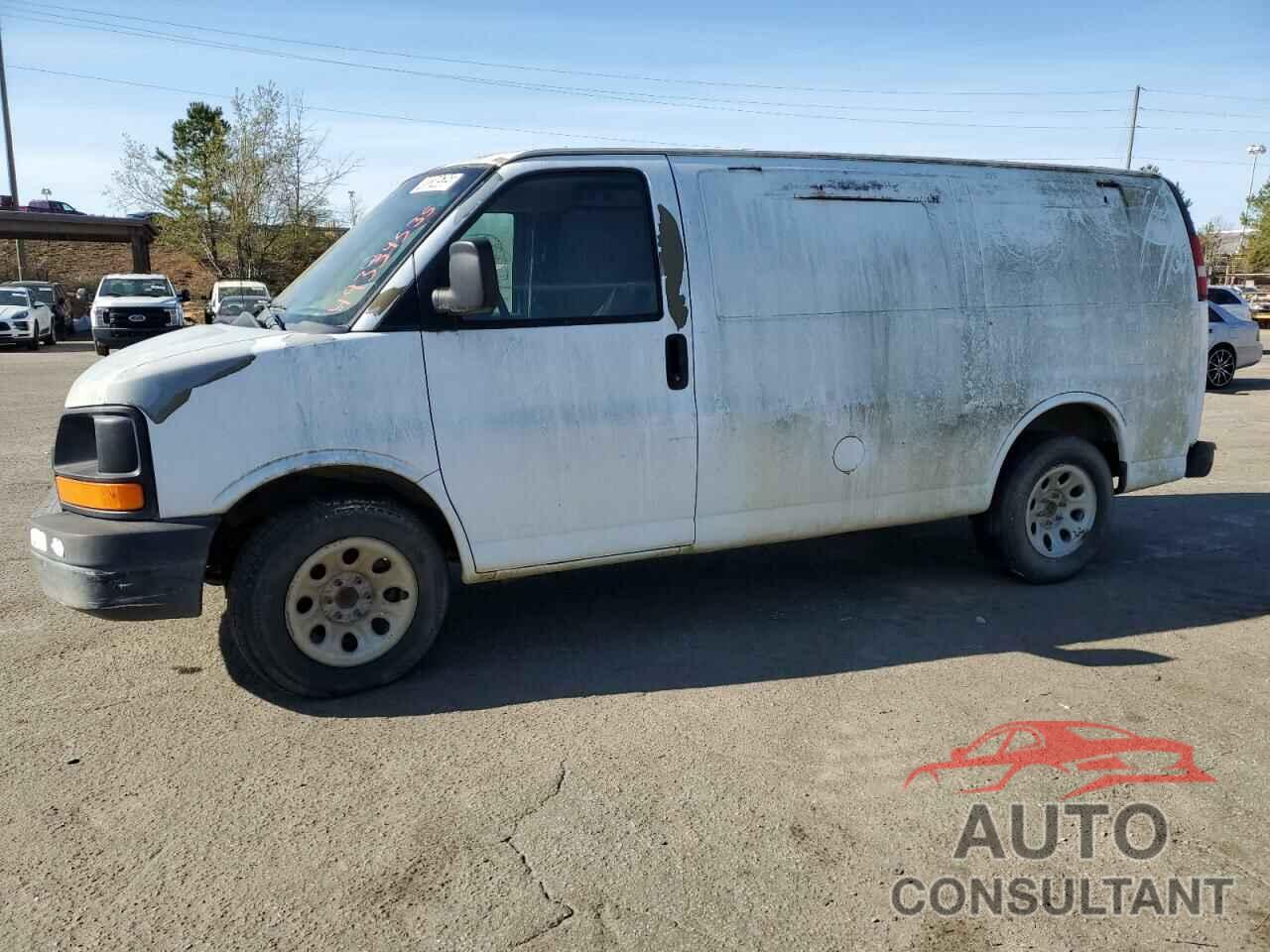 CHEVROLET EXPRESS 2011 - 1GCSGAFX6B1184033