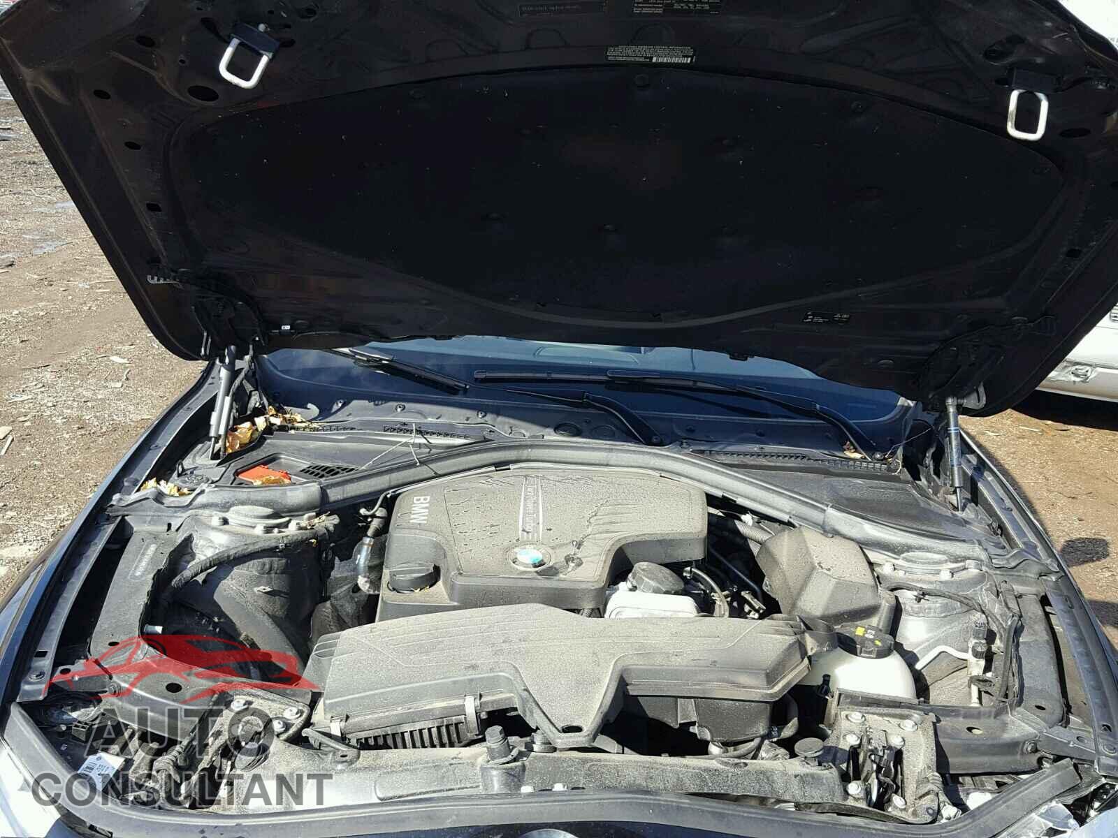 BMW 3 SERIES 2016 - WBA8E3G58GNU03483