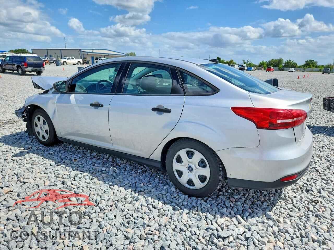 FORD FOCUS 2016 - 1FADP3E27GL324571