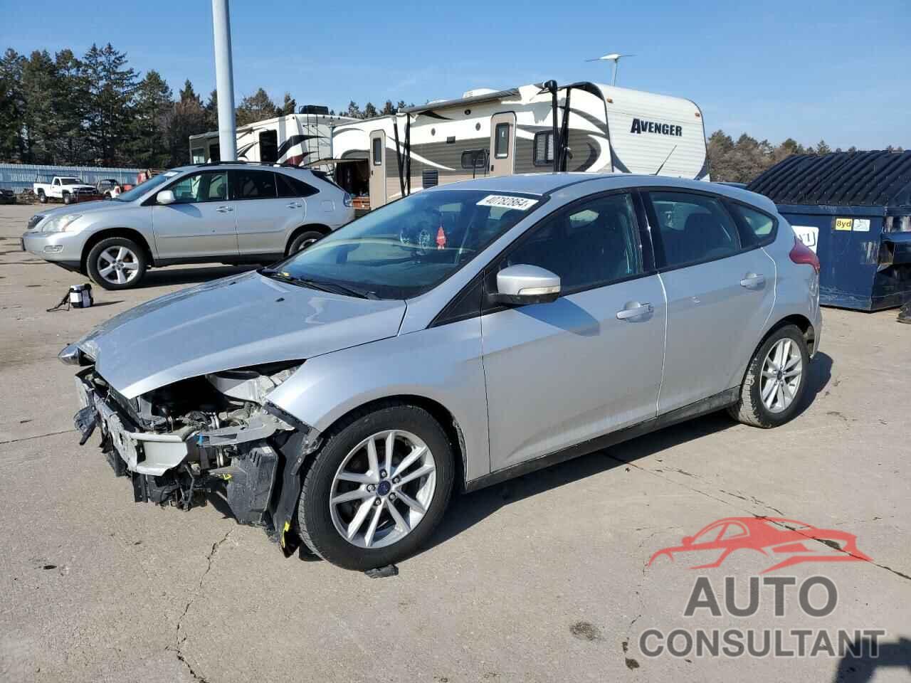 FORD FOCUS 2017 - 1FADP3K28HL232682