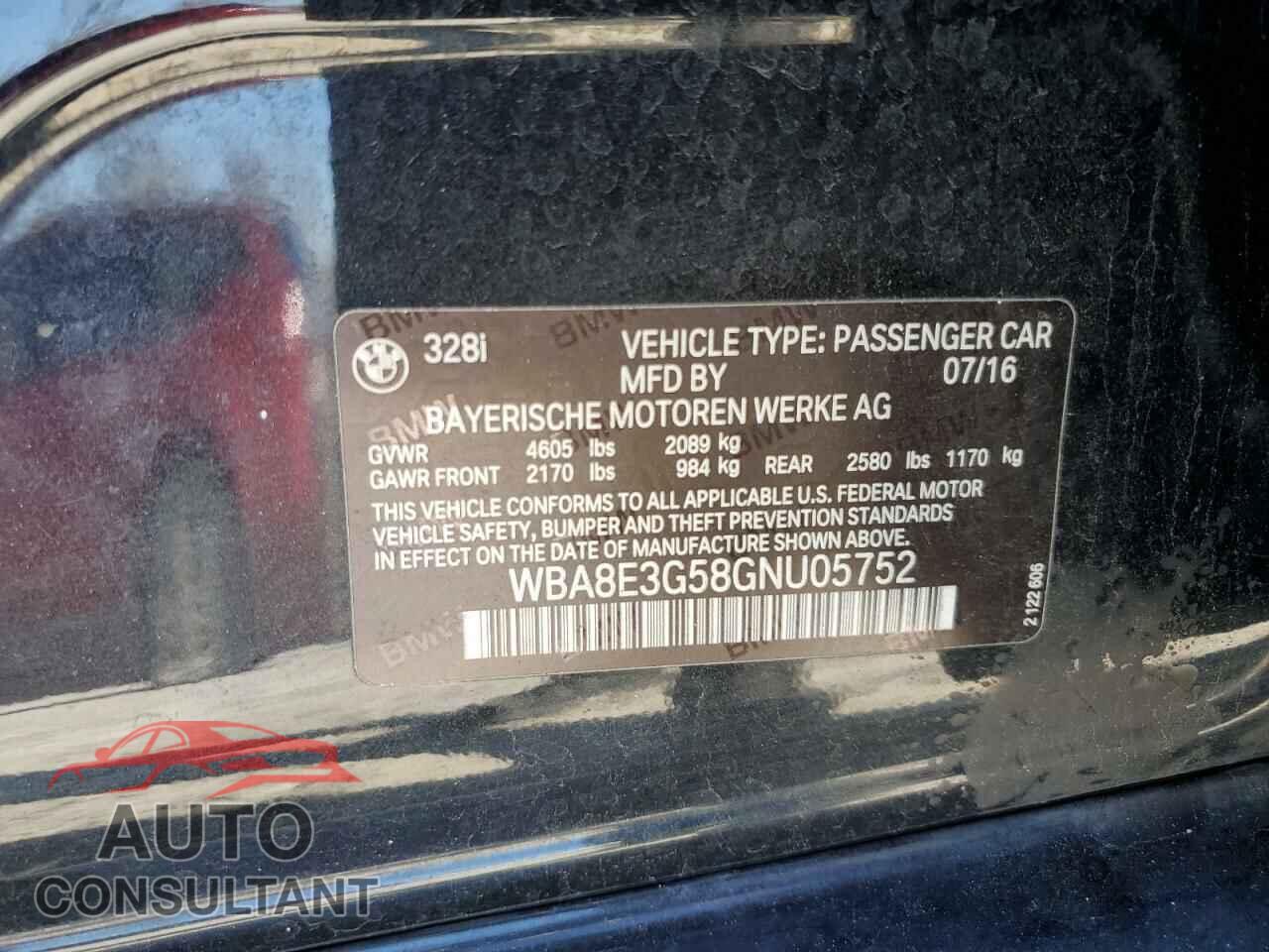 BMW 3 SERIES 2016 - WBA8E3G58GNU05752