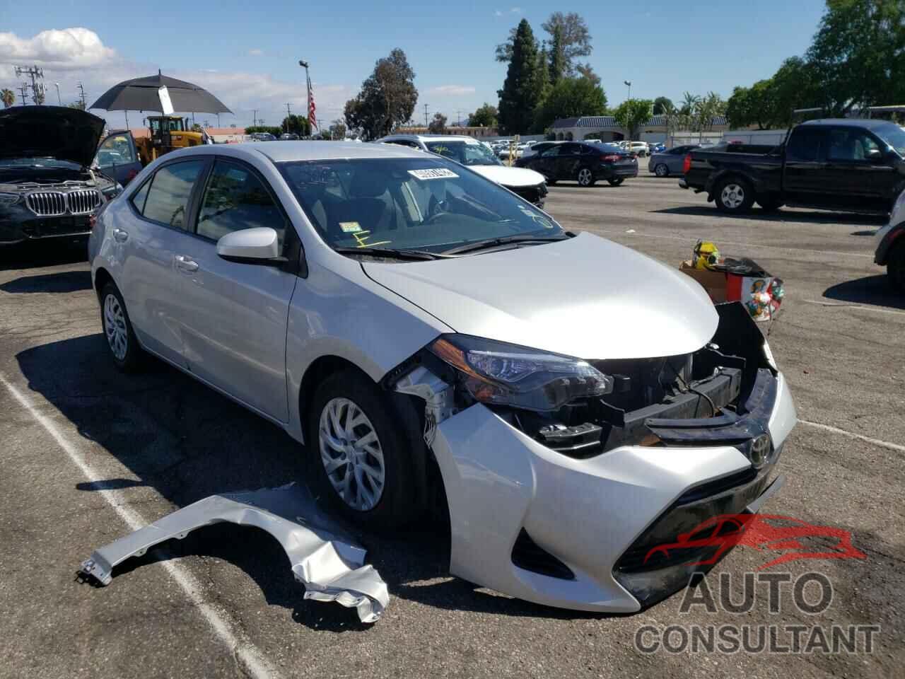 TOYOTA COROLLA 2018 - 2T1BURHE4JC040834