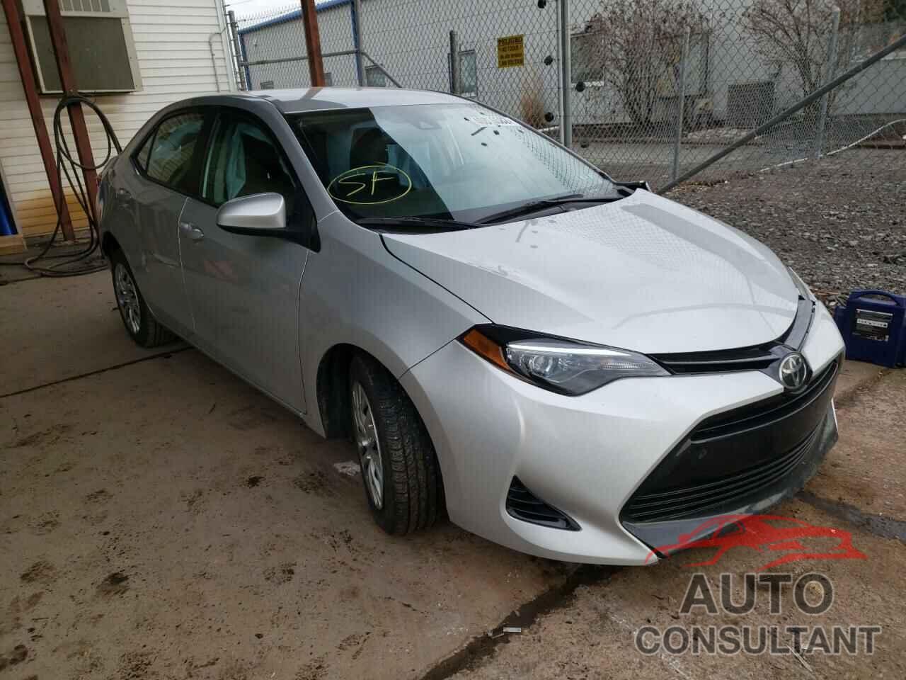 TOYOTA COROLLA 2018 - 2T1BURHEXJC084126