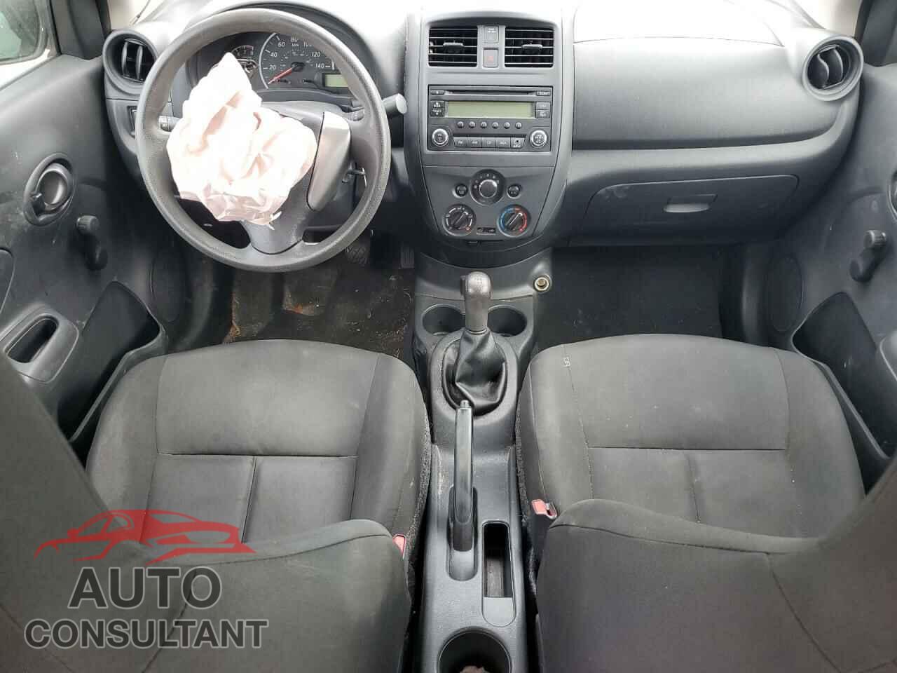 NISSAN VERSA 2017 - 3N1CN7AP5HL903541