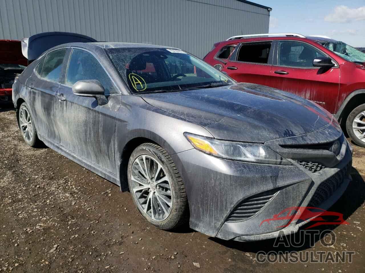 TOYOTA CAMRY 2018 - 4T1B11HK0JU637204