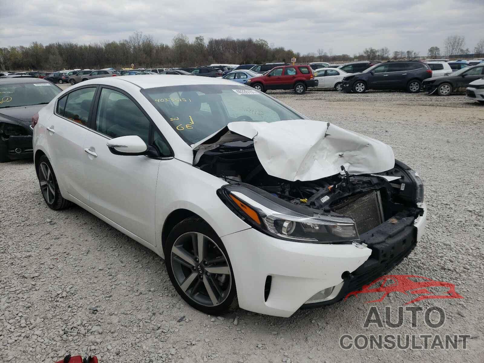 KIA FORTE 2017 - 3KPFL4A89HE005049