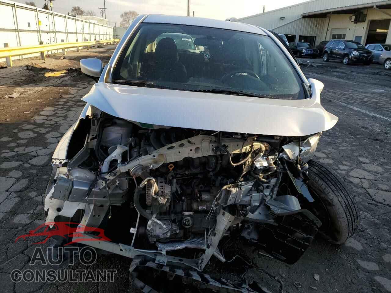 NISSAN VERSA 2016 - 3N1CE2CP2GL389680
