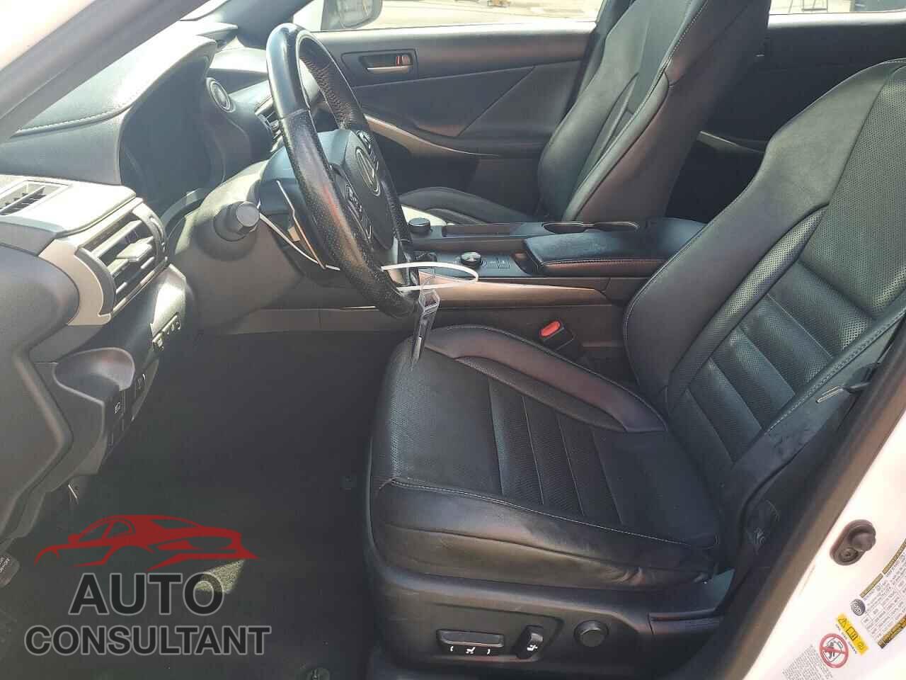 LEXUS IS 2016 - JTHBA1D29G5009783