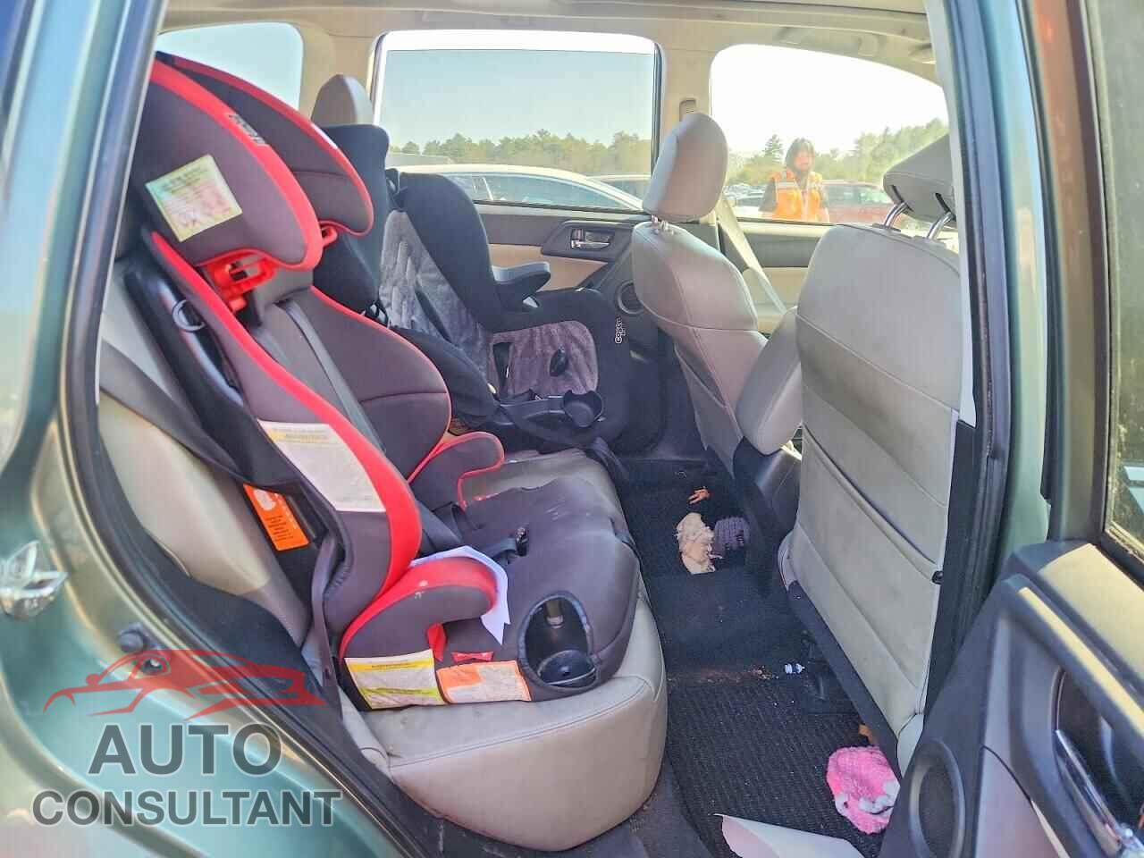 SUBARU FORESTER 2015 - JF2SJARC8FH543729