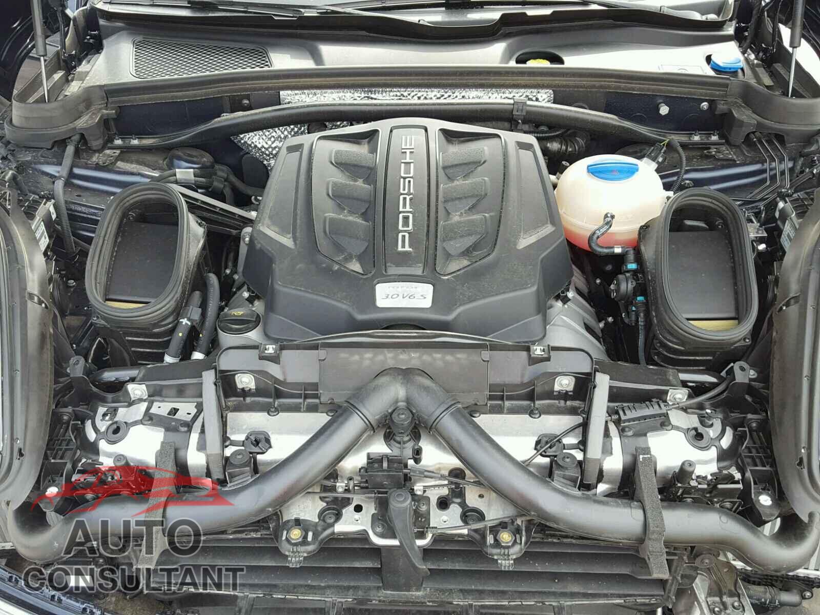 PORSCHE MACAN S 2018 - WP1AB2A50JLB34378