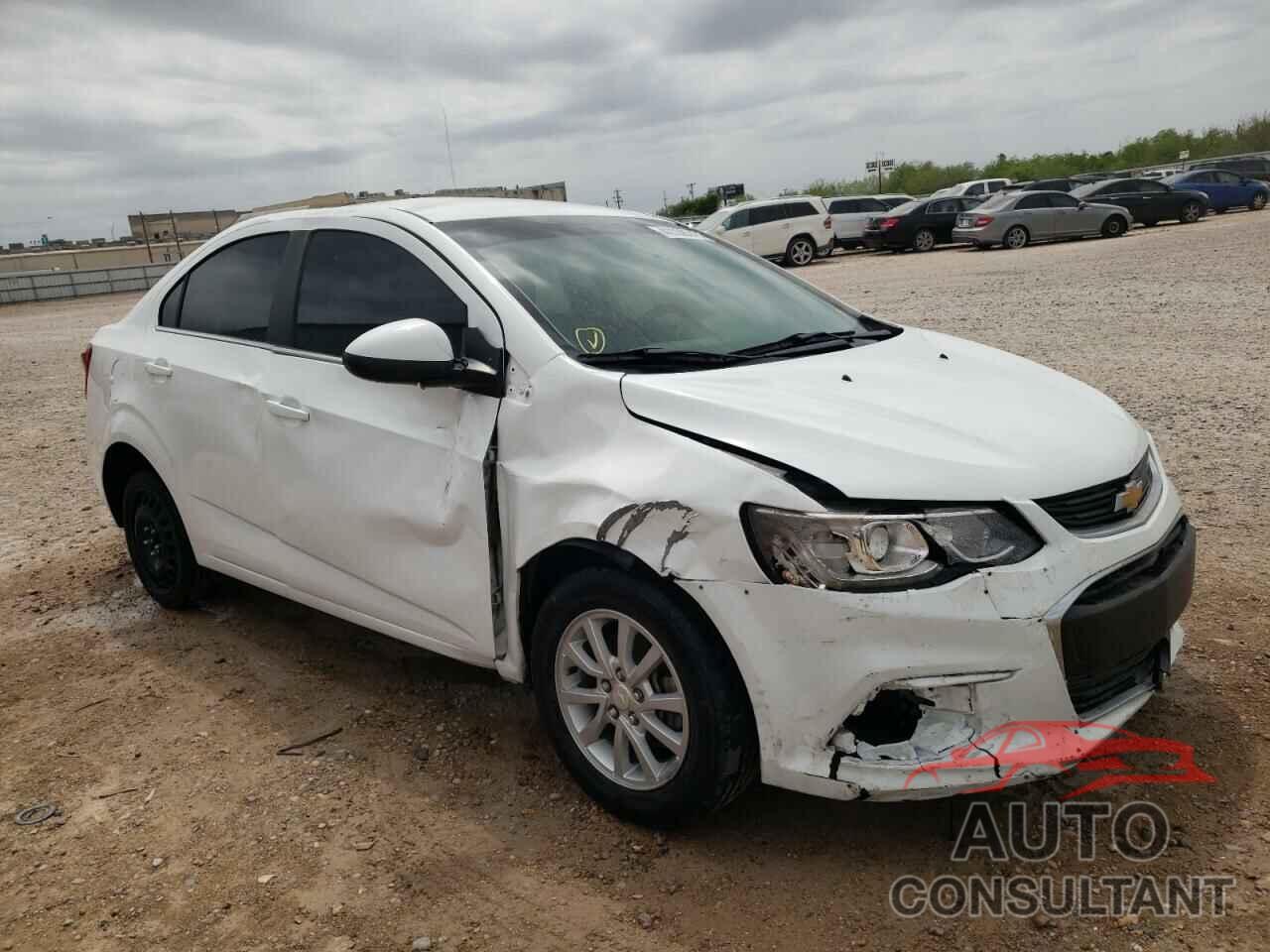 CHEVROLET SONIC 2017 - 1G1JD5SH8H4119260