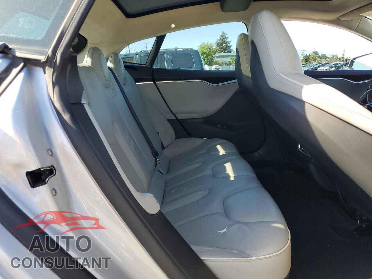 TESLA MODEL S 2013 - 5YJSA1CP1DFP16661