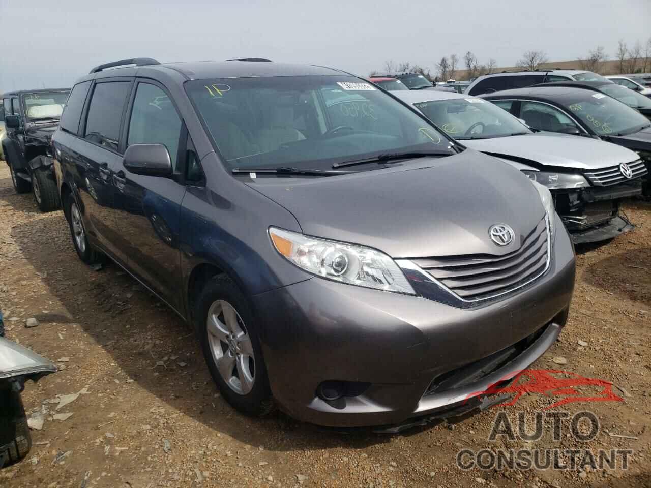 TOYOTA SIENNA 2017 - 5TDKZ3DC4HS861971