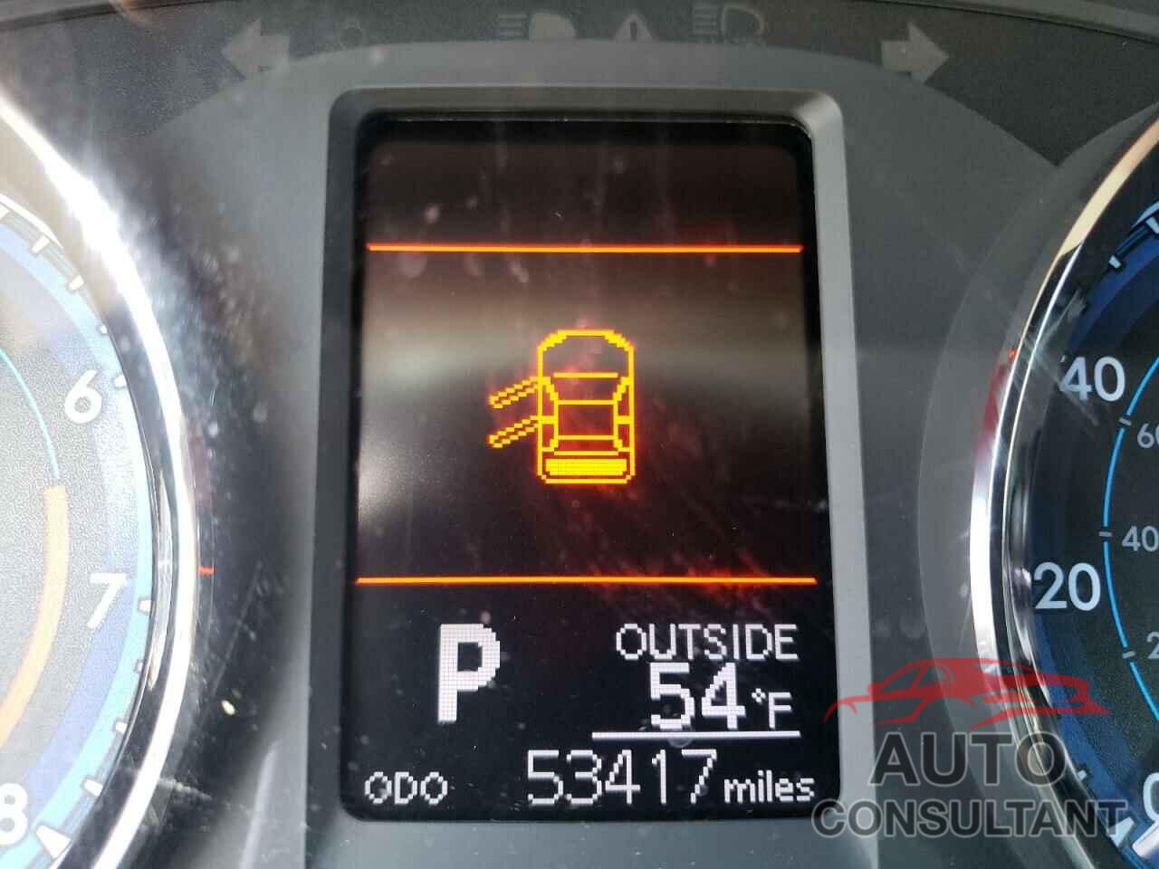 TOYOTA COROLLA 2019 - 2T1BURHE3KC151473