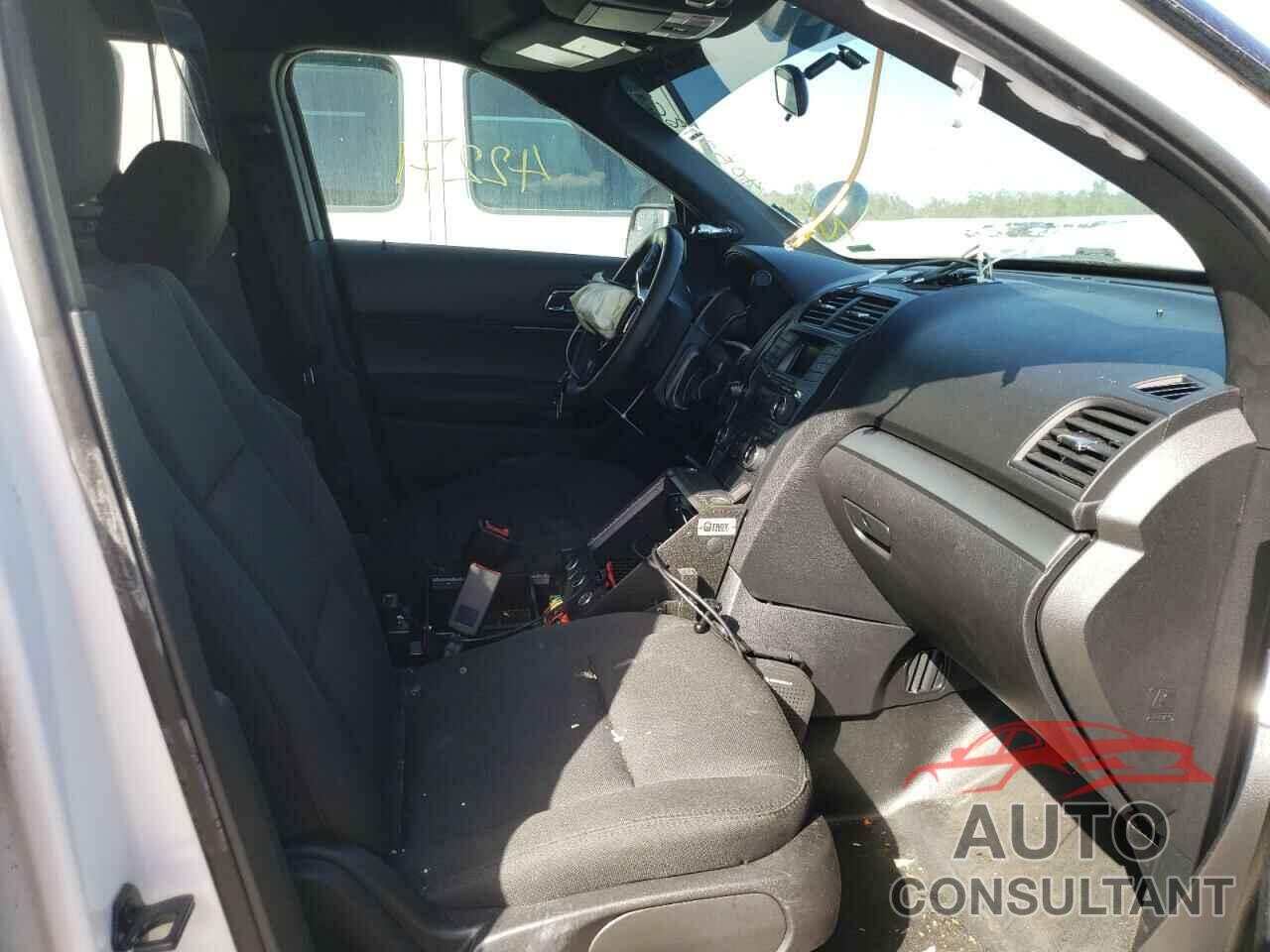 FORD EXPLORER 2018 - 1FM5K8AR3JGB47218