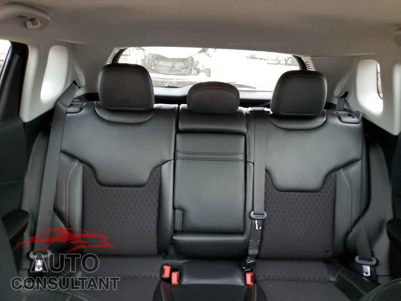 JEEP COMPASS 2020 - 3C4NJDBB8LT149837