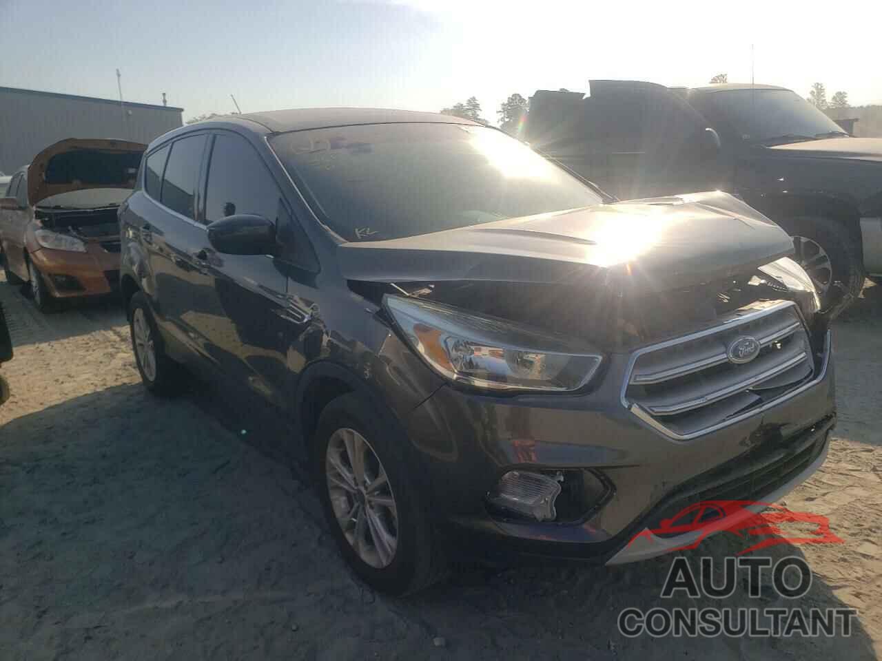 FORD ESCAPE 2017 - 1FMCU0GD9HUE63605