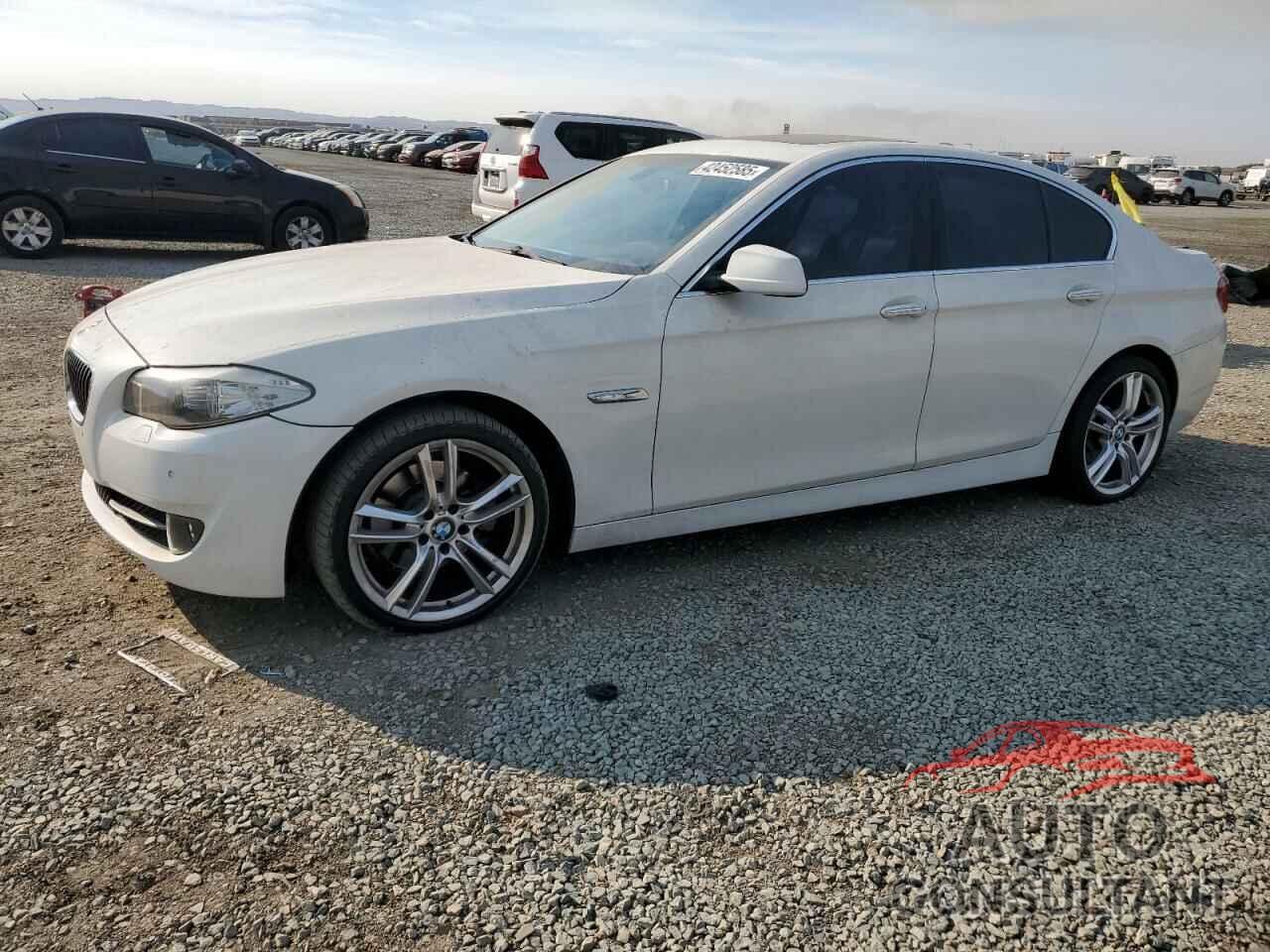 BMW 5 SERIES 2013 - WBAXG5C52DD229368