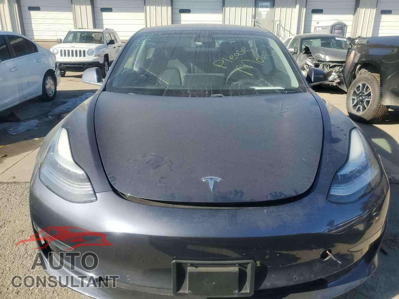 TESLA MODEL 3 2020 - 5YJ3E1EA2LF658205