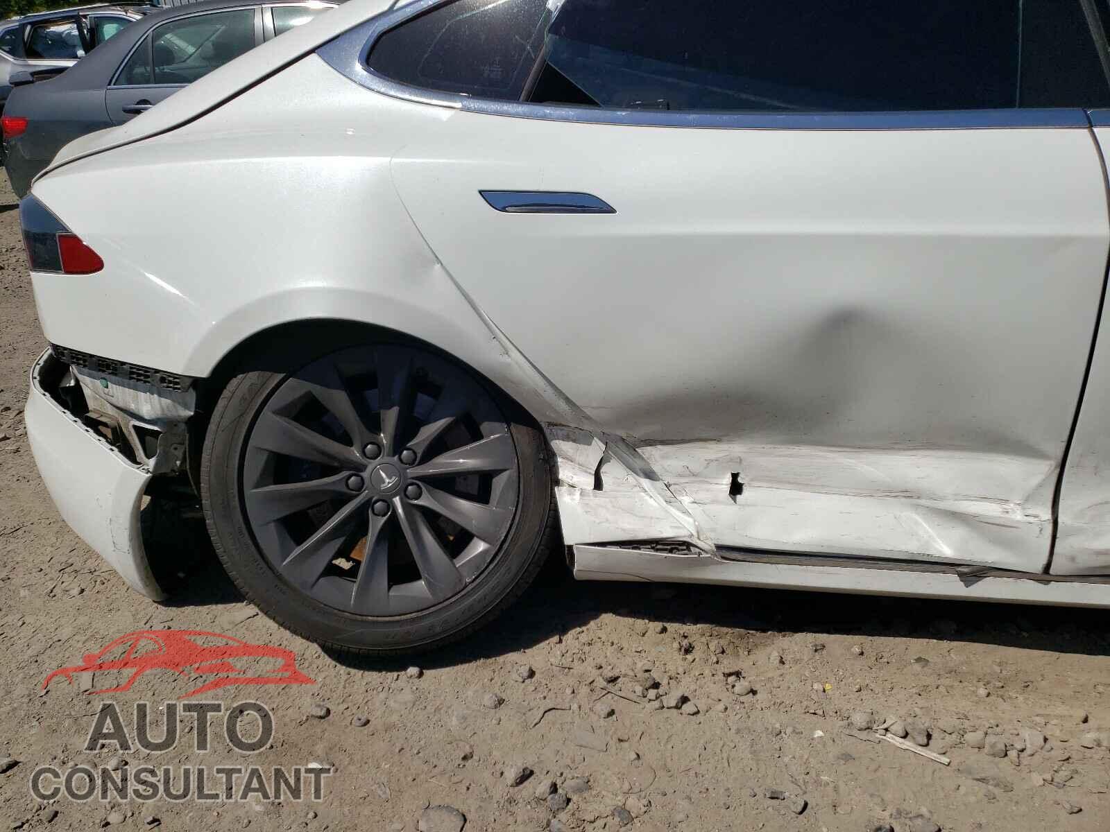 TESLA MODEL S 2018 - 5YJSA1E27JF247959