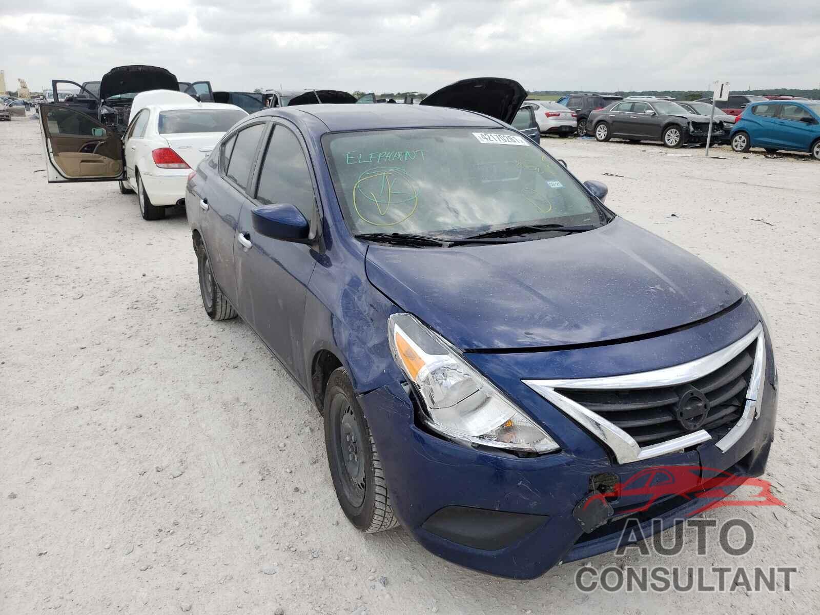 NISSAN VERSA 2019 - 3N1CN7AP7KL812522
