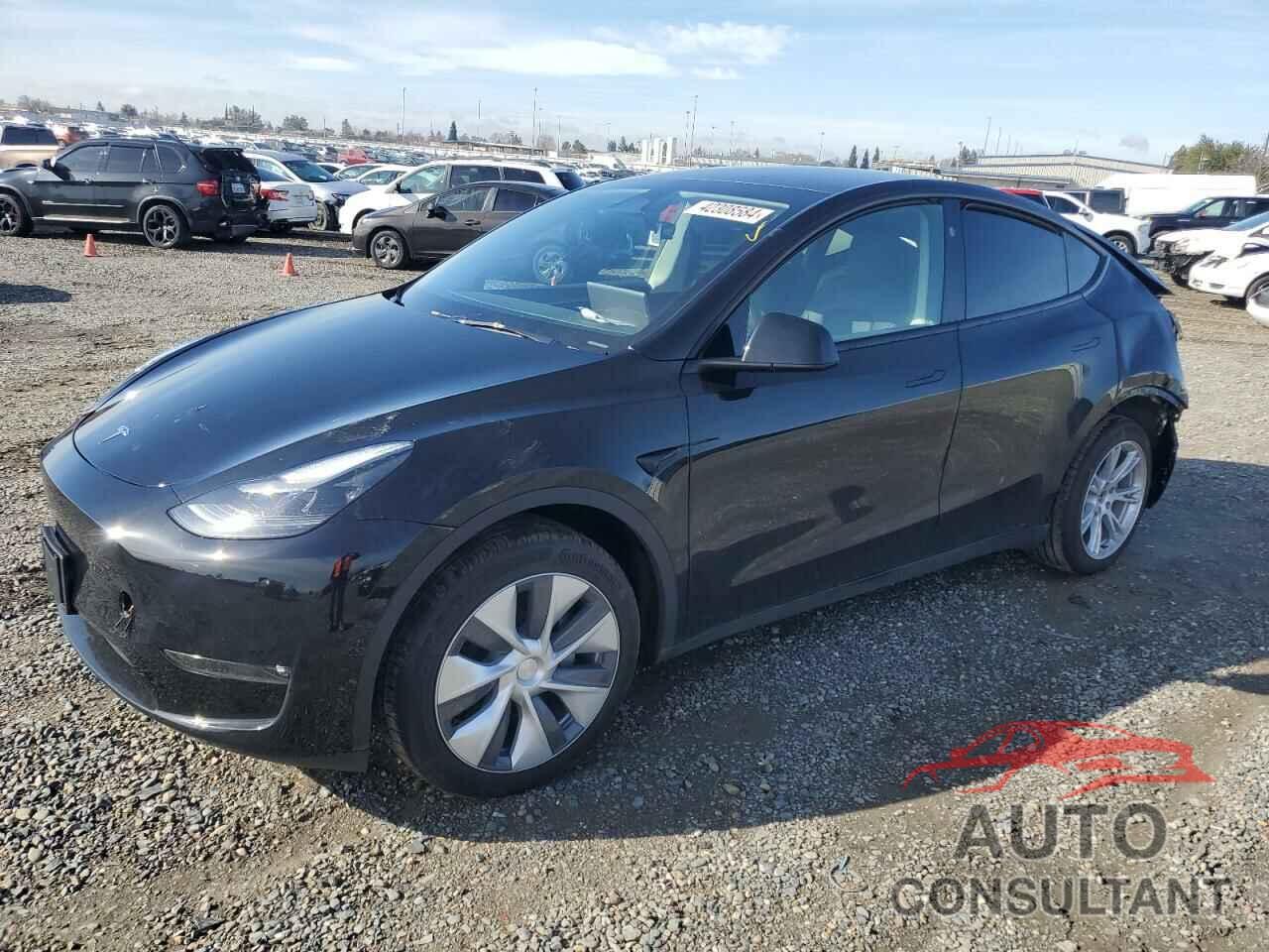 TESLA MODEL Y 2023 - 7SAYGDEE0PF922423